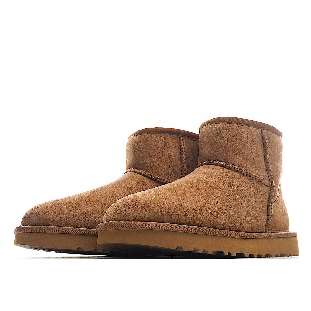 UGG Ultra Mini bota