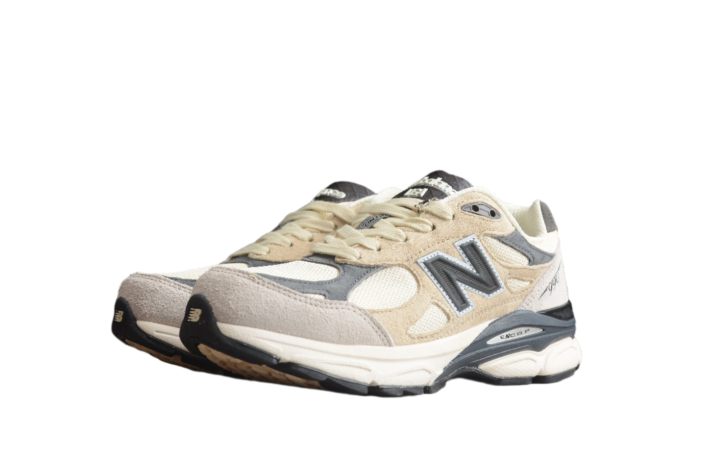New Balance V3 990
