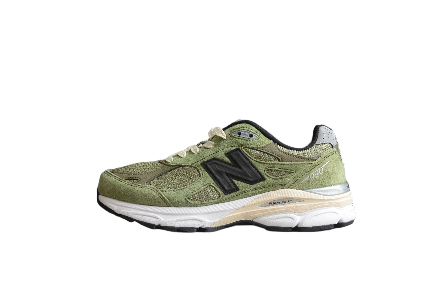 New Balance V3 990